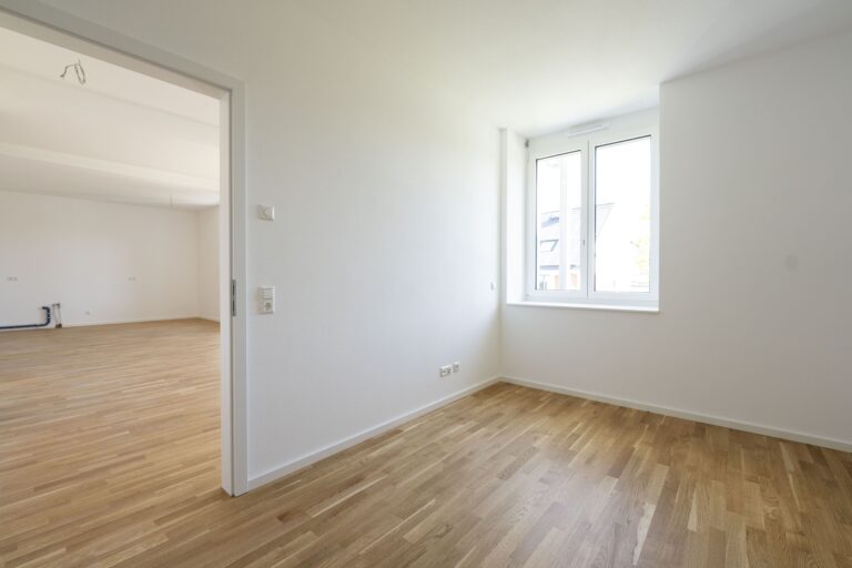2026-04-25_W12Schlafzimmer3_W12_website