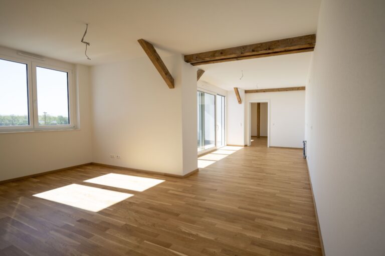 2026-04-21_W18_Wohnbereich_website