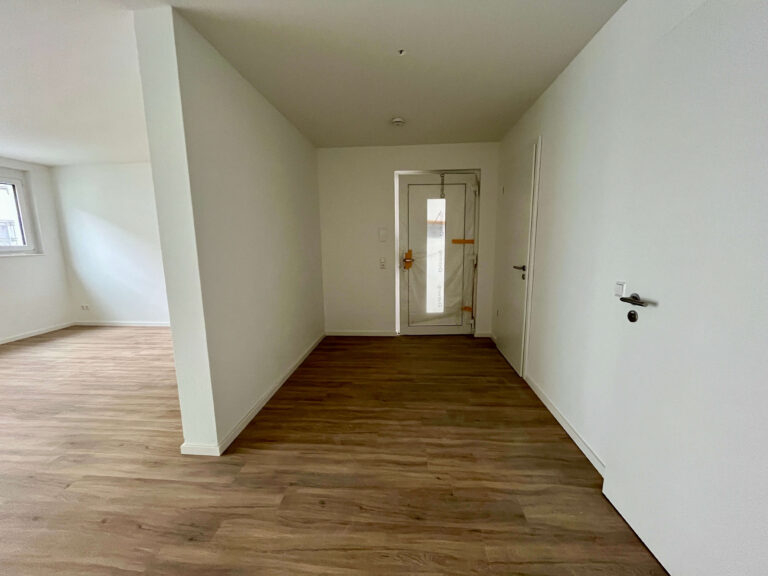 W28_Eingangsbereich_website