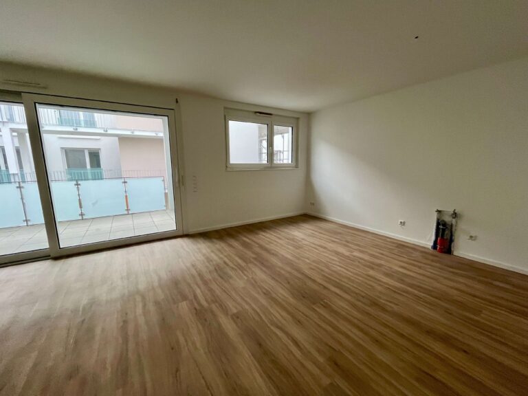 W28_Küche_Loggia_website